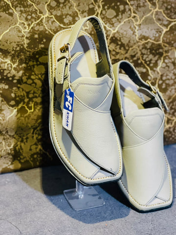 Premium Men’s Traditional Peshawari Chappal – Classic Cream Leather Sandals