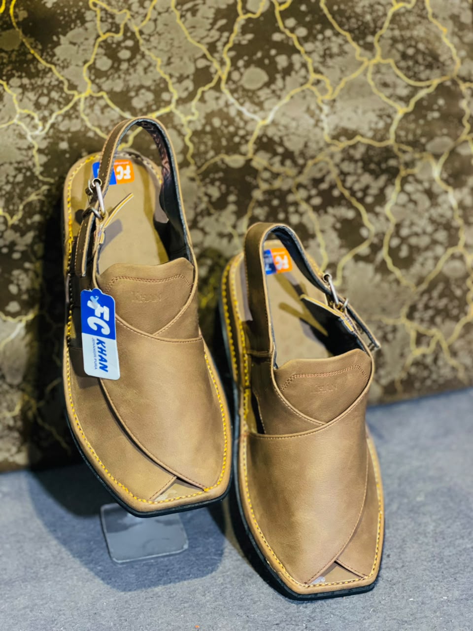 Premium Men’s Traditional Peshawari Chappal – Classic Cream Leather Sandals