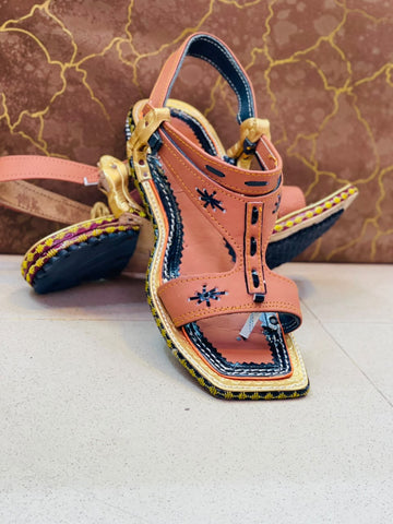 Premium Peach Gold Zari Lawa Chappal – Handcrafted Ethnic Kheri